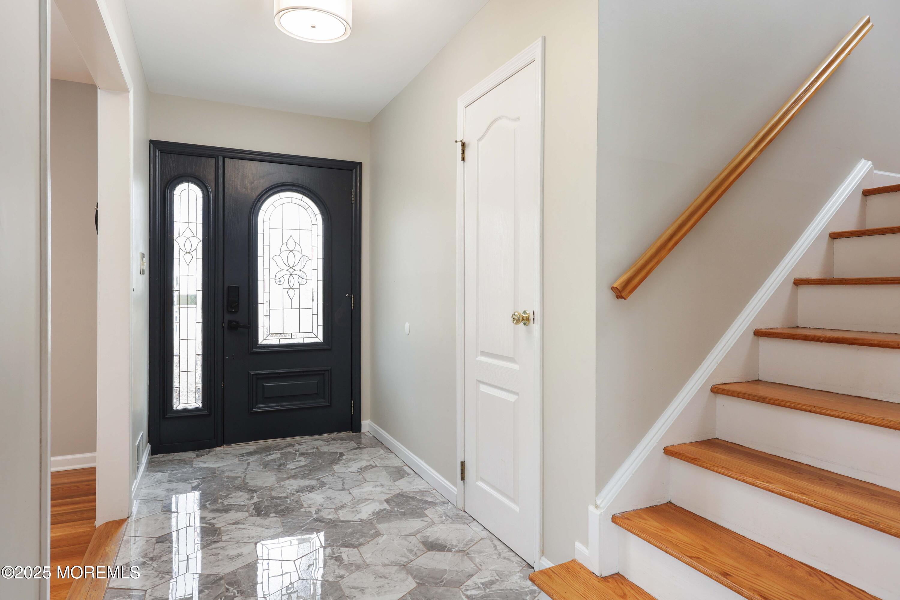6 Hawthorne Road, Red Bank, New Jersey image 5