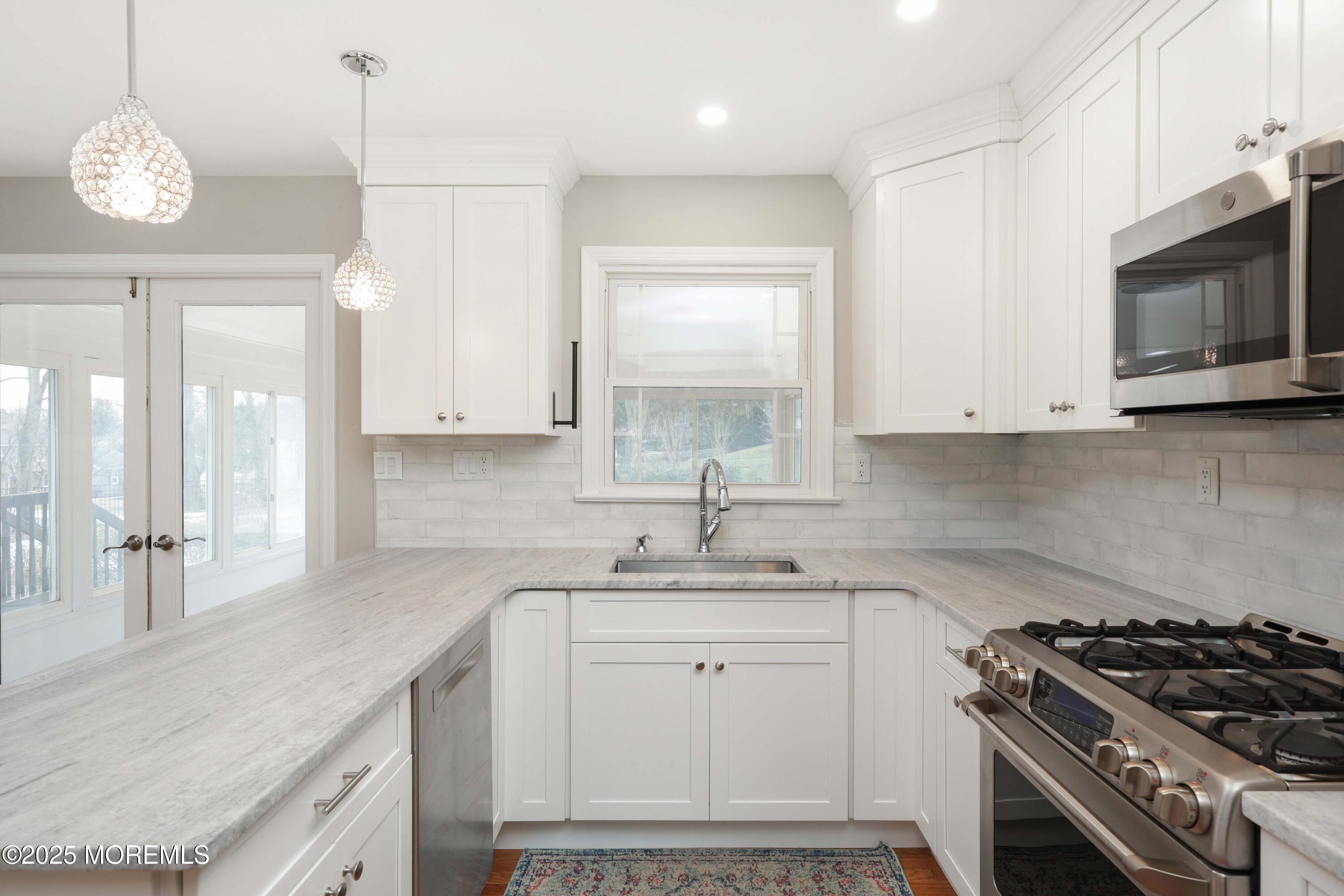 6 Hawthorne Road, Red Bank, New Jersey image 11