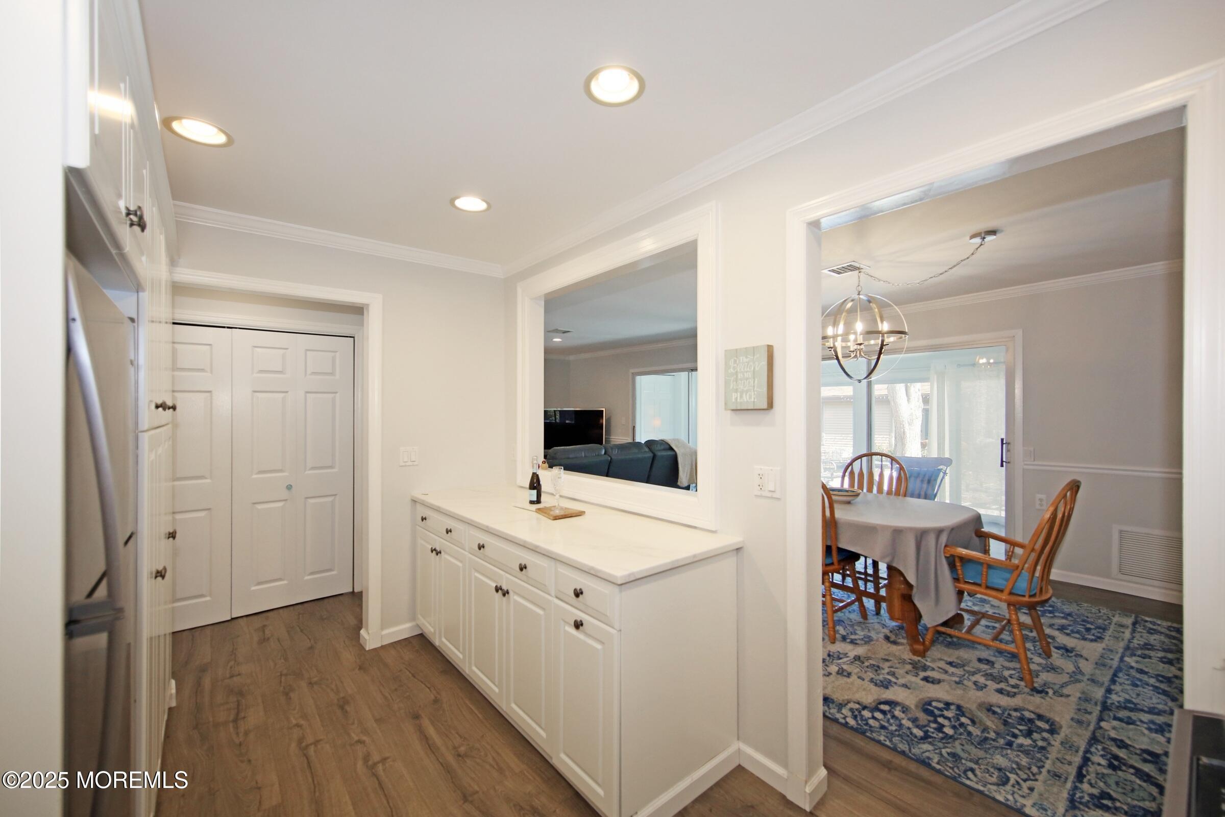 26 Claremont Court, Red Bank, New Jersey image 9
