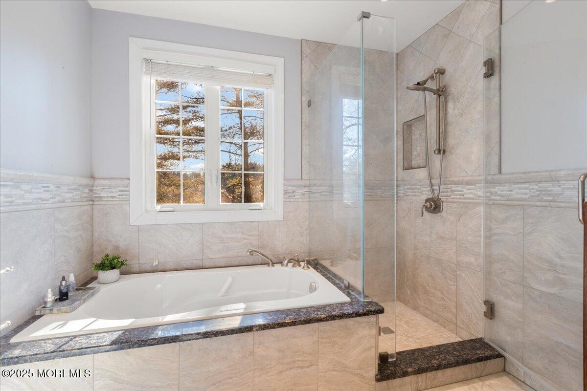 2 Palomino Way, Marlboro, New Jersey image 23