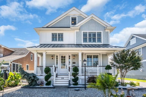 Photo of 308 Parkway, Point Pleasant Beach, NJ 08742 (MLS # 22632253)