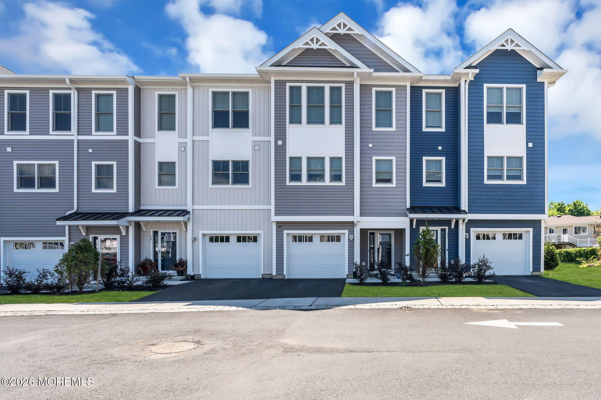 12 Raritan Cove