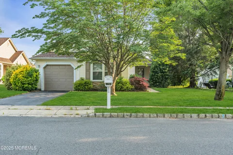 2752 Meadow Lake Drive, Toms River, NJ 08755 - #: 22516473