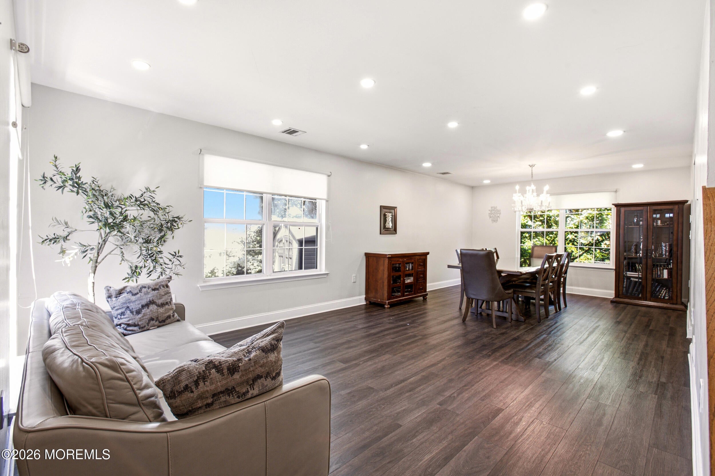1300 Medina Road