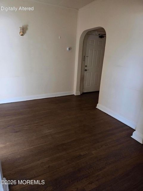 Apartment For Rent - 605 Broadway #2<br/> Long Branch, NJ 07740