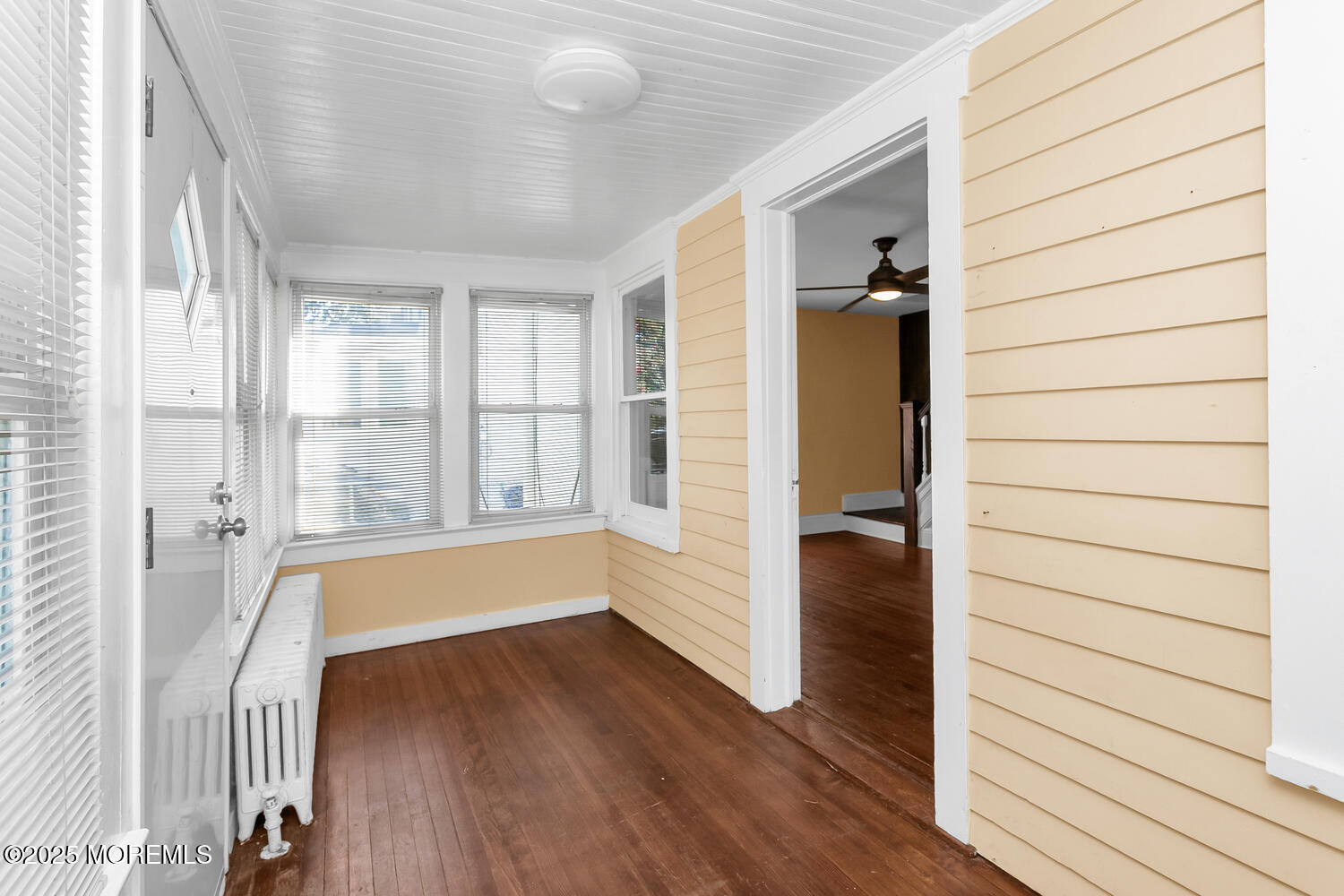 49 W Sunset Avenue