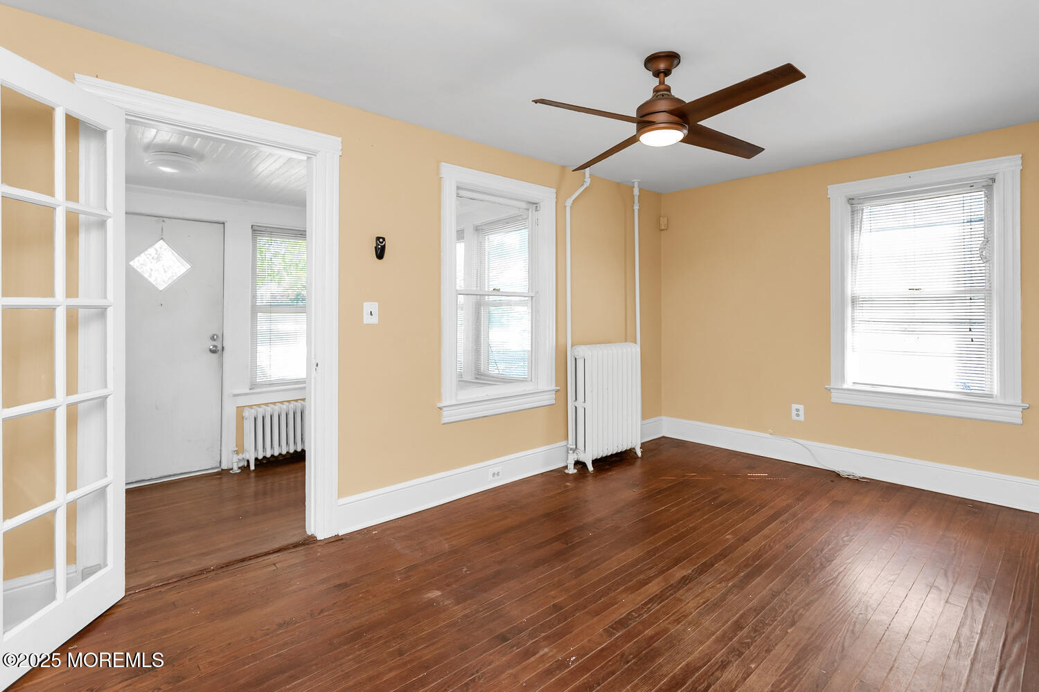 49 W Sunset Avenue