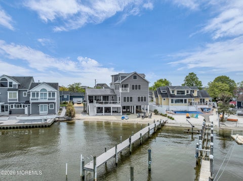 Homes For Rent - 3306 Windsor Avenue<br/> Toms River, NJ 08753