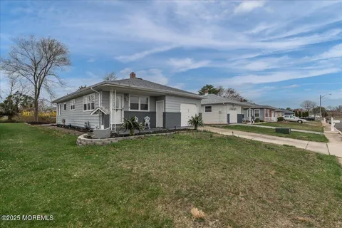MLS: 22509641