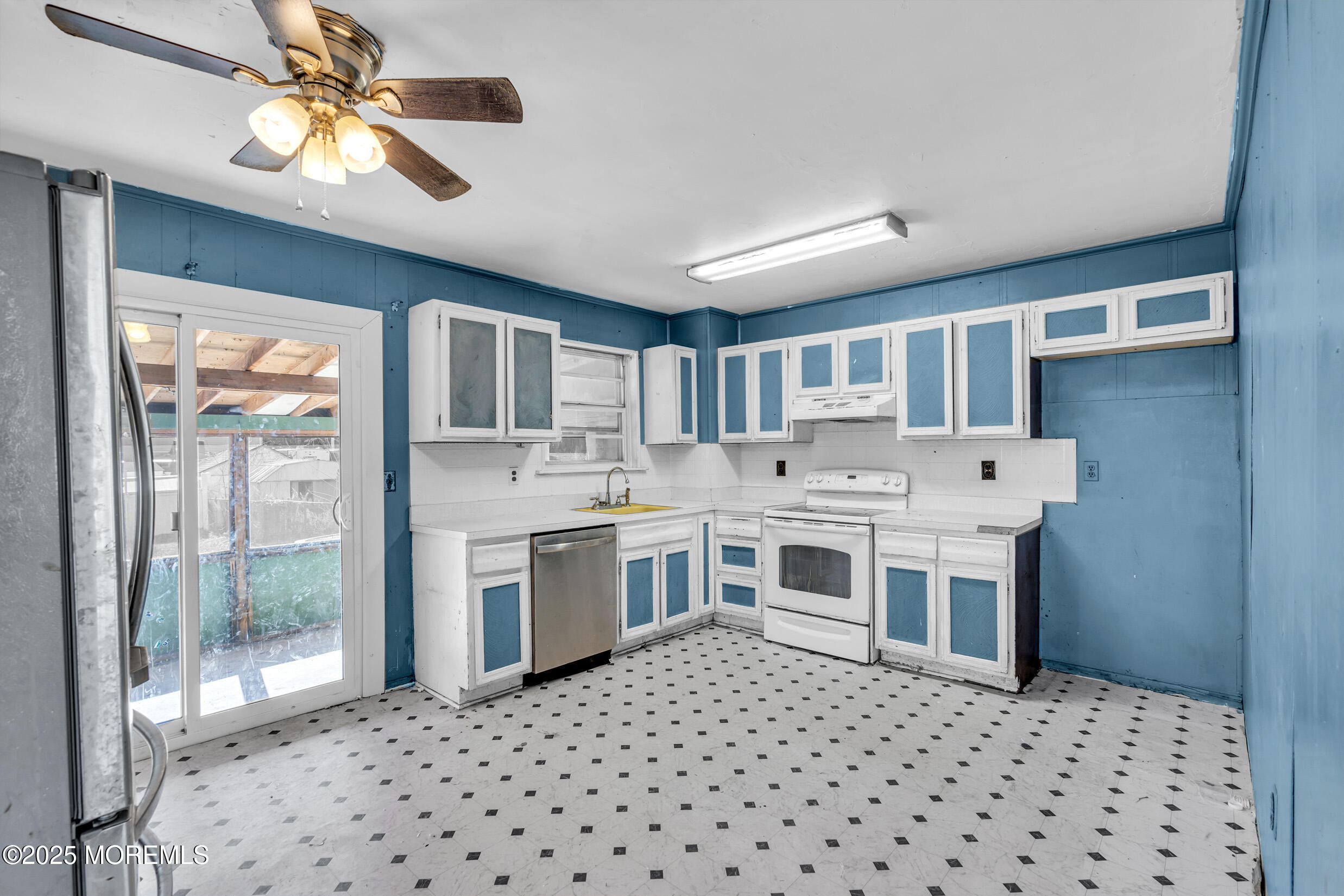 808 Laurel Street, Lakehurst, New Jersey image 6