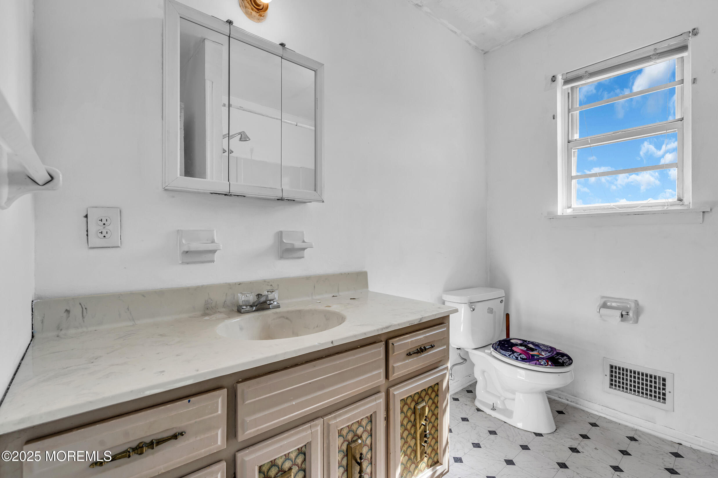 808 Laurel Street, Lakehurst, New Jersey image 15