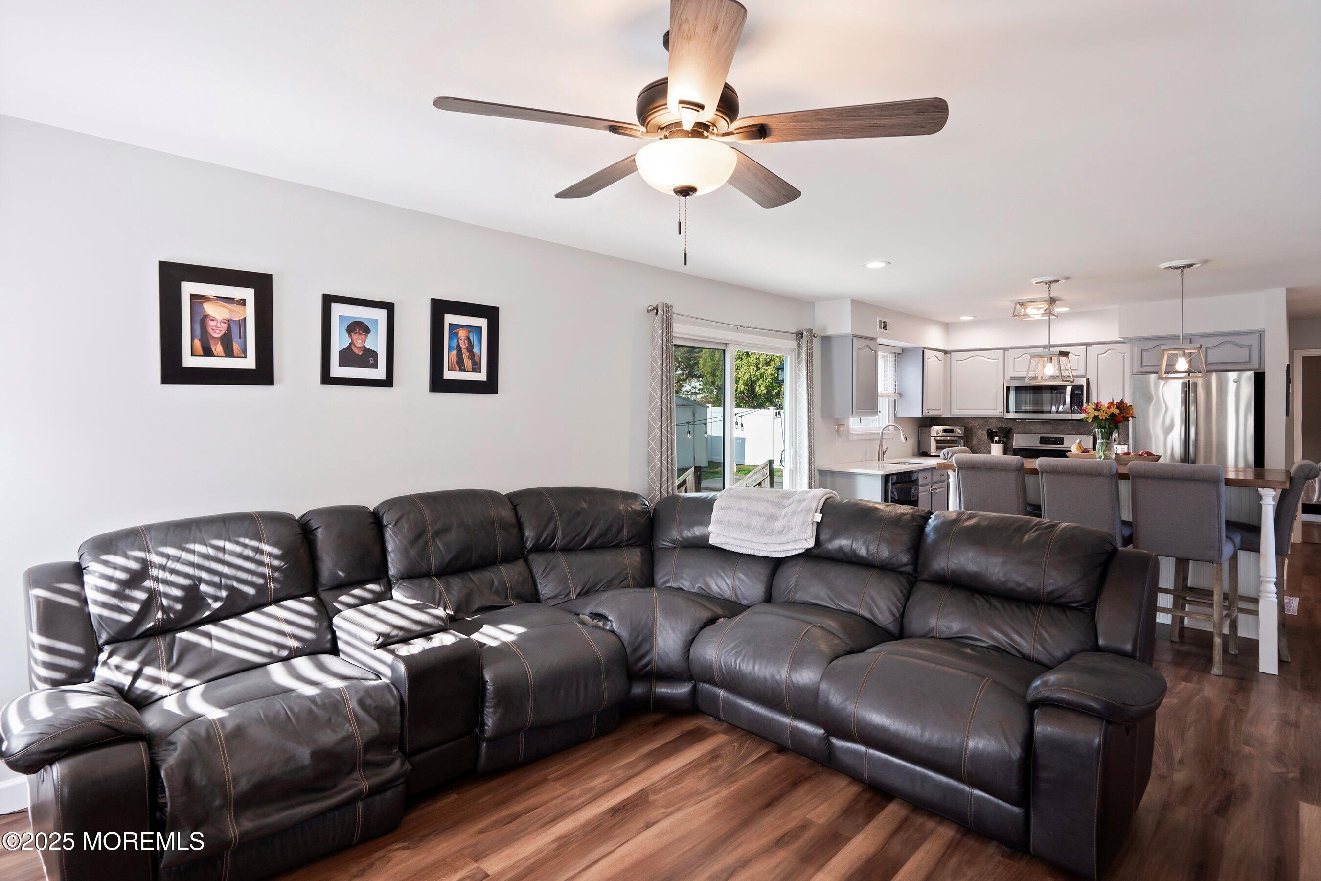 1130 Treasure Avenue, Manahawkin, New Jersey image 6