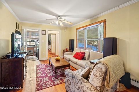 Photo of 38 East Avenue, Atlantic Highlands, NJ 07716 (MLS # 22530620)