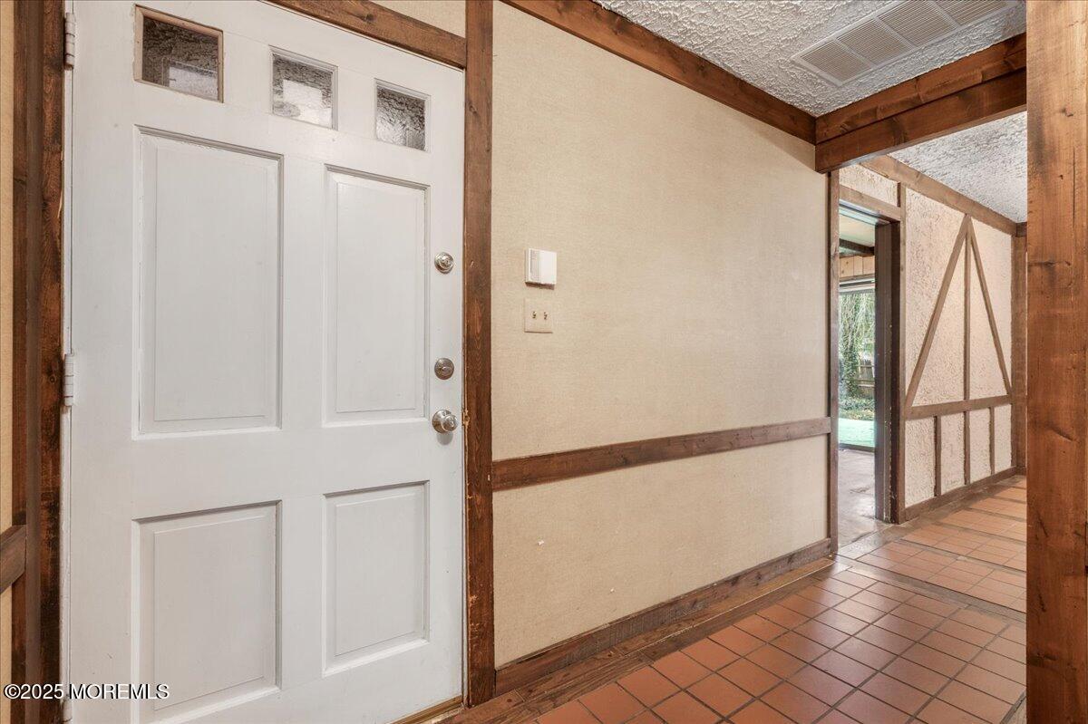 7 Opal Place, Aberdeen, New Jersey image 4