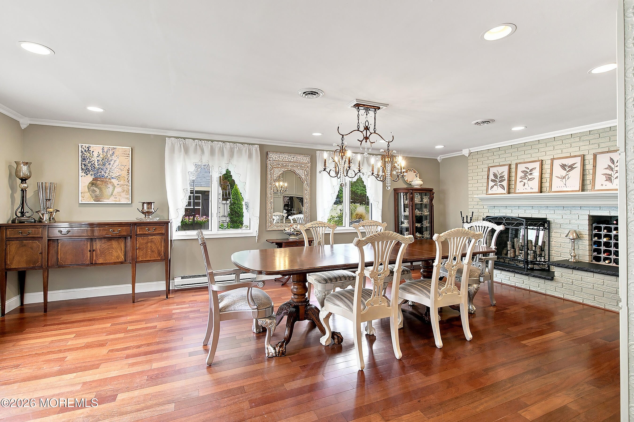857 Westminster Drive