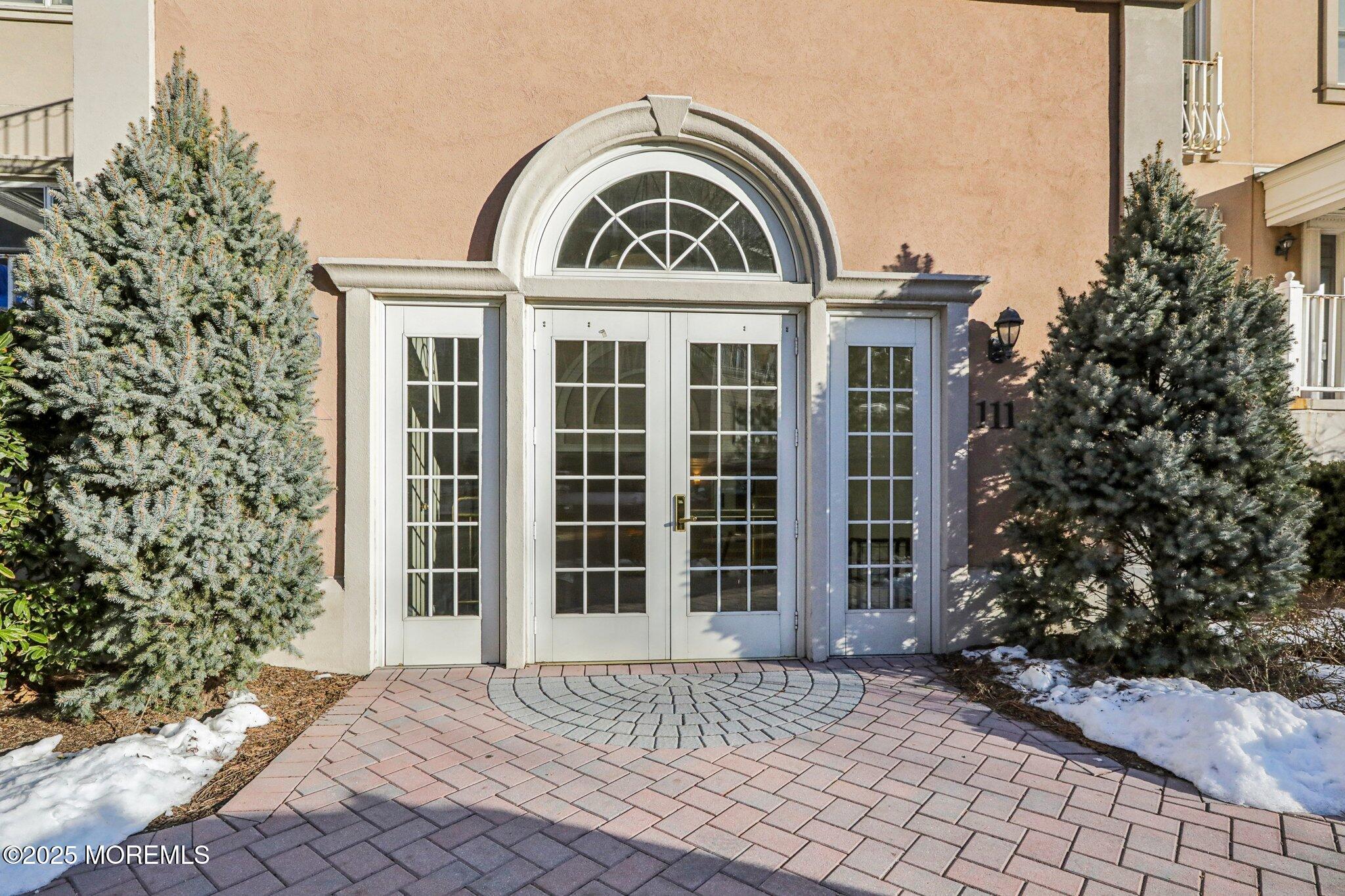 111 Shearwater Court #23, Jersey City, New Jersey image 31
