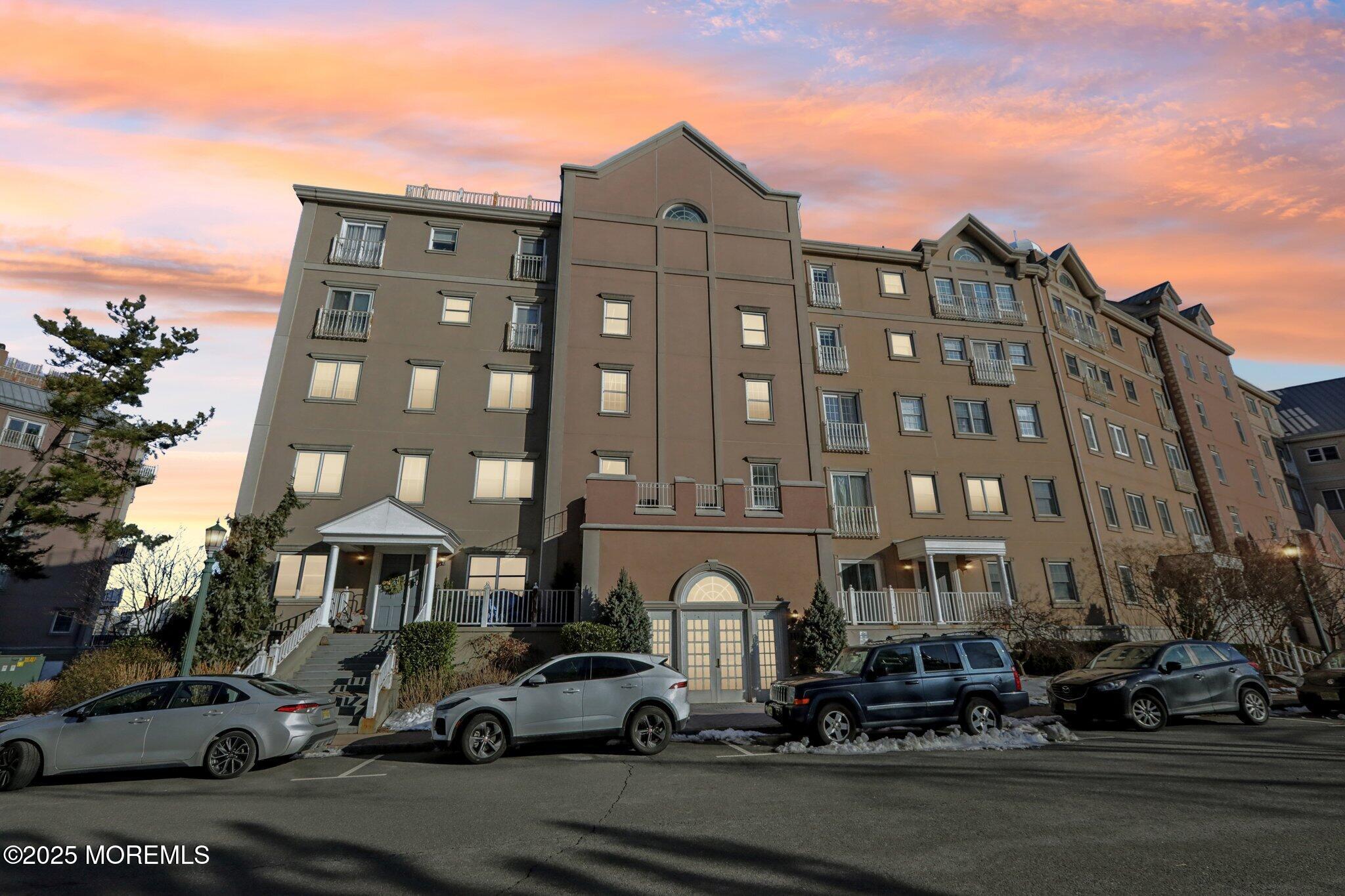 111 Shearwater Court #23, Jersey City, New Jersey image 30