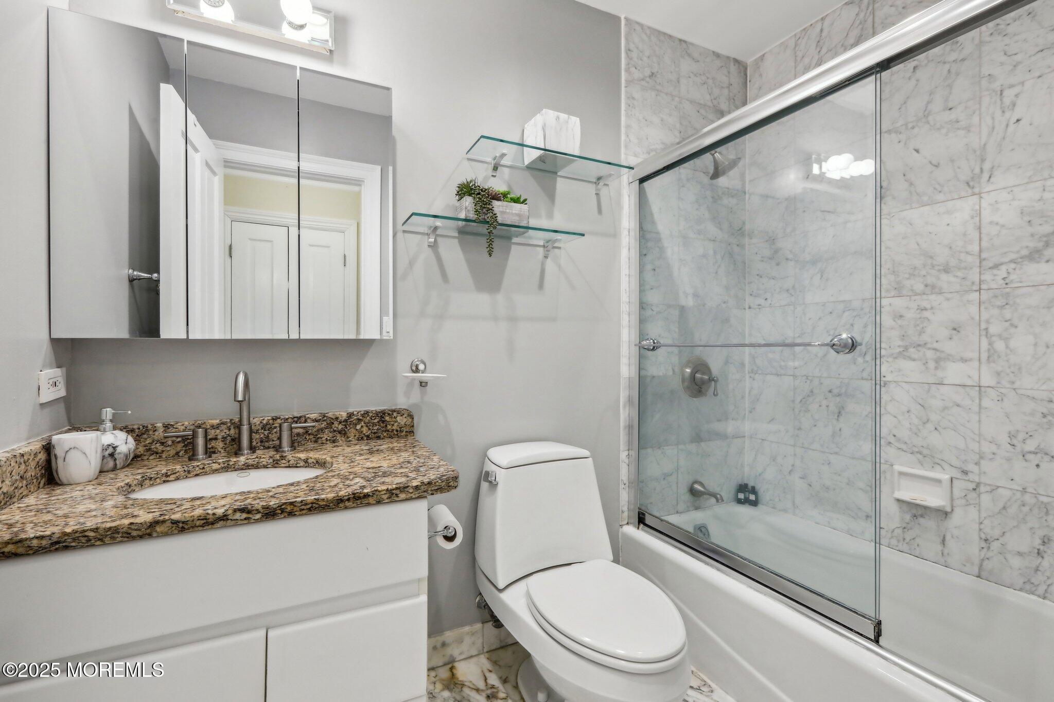 111 Shearwater Court #23, Jersey City, New Jersey image 16