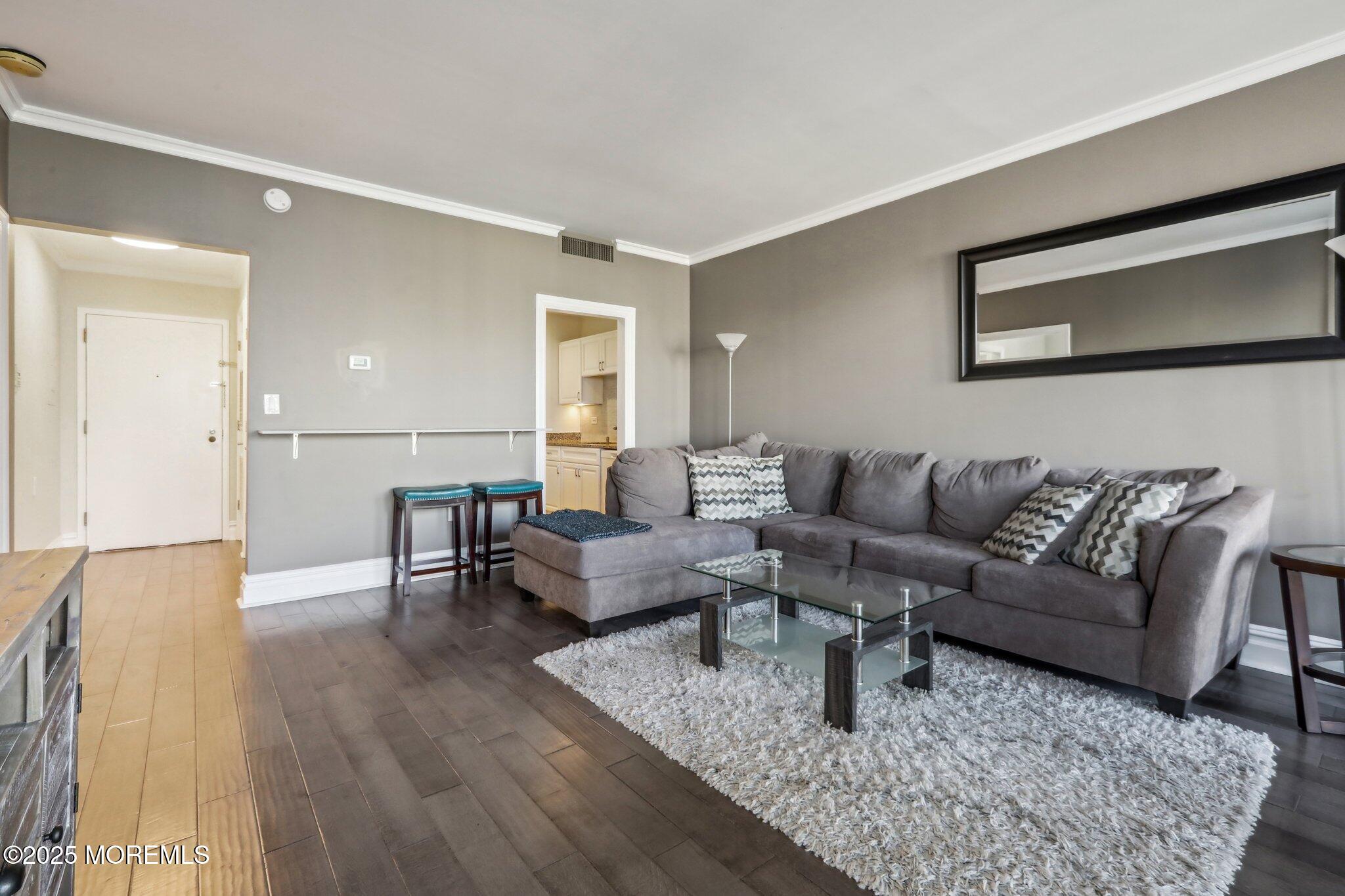111 Shearwater Court #23, Jersey City, New Jersey image 11