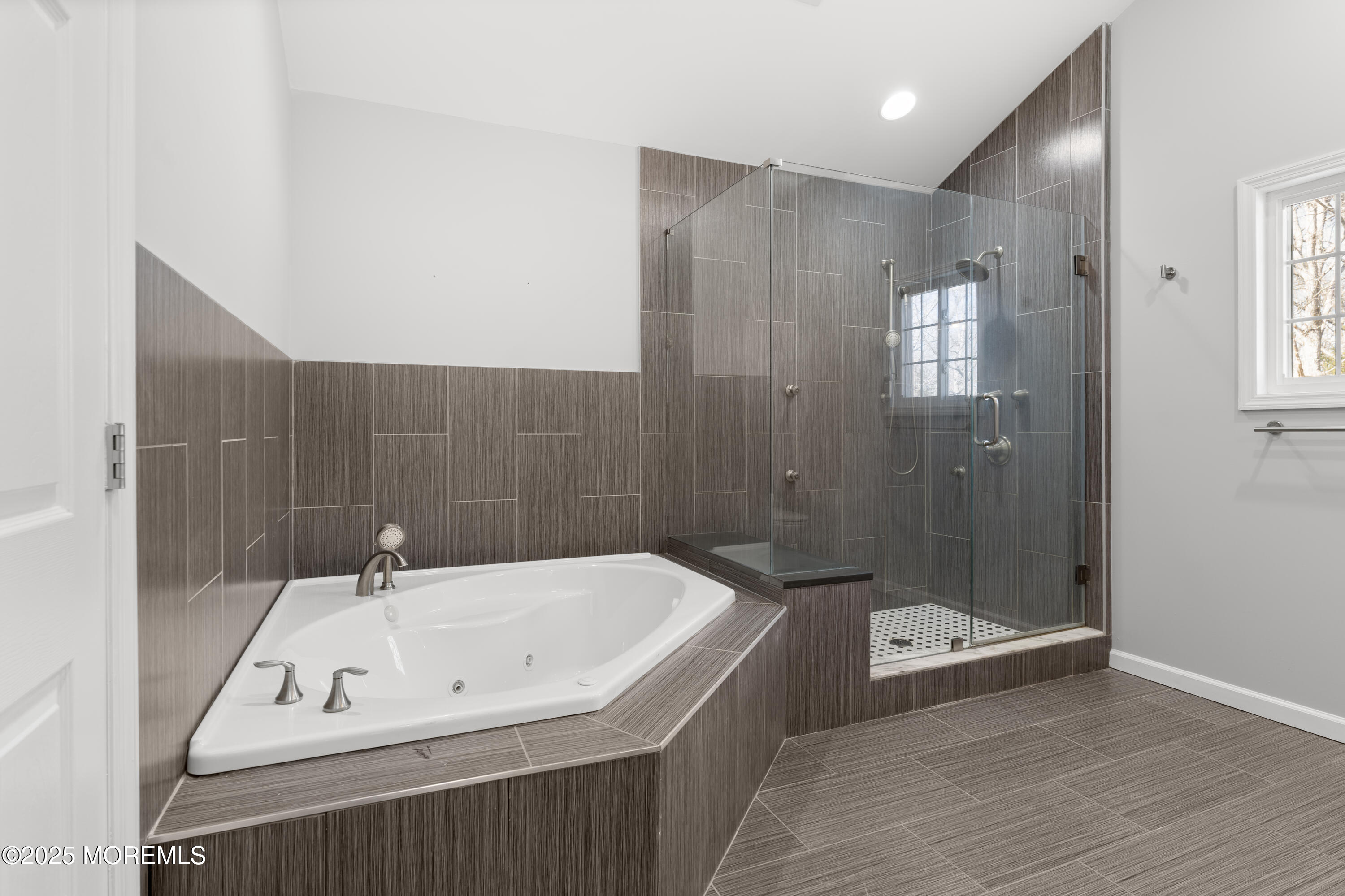 10 Nottingham Drive, Howell, New Jersey image 32