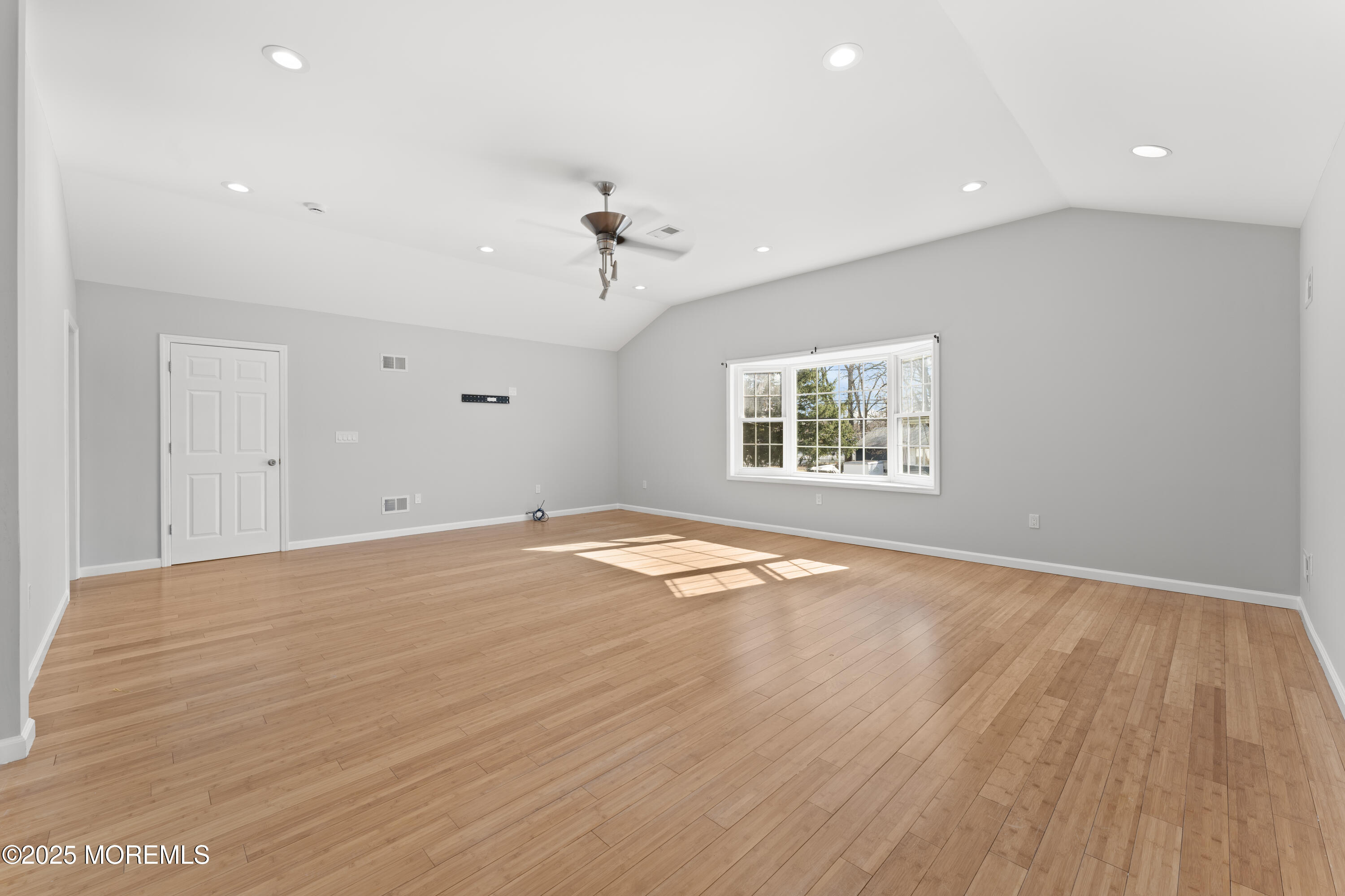 10 Nottingham Drive, Howell, New Jersey image 27
