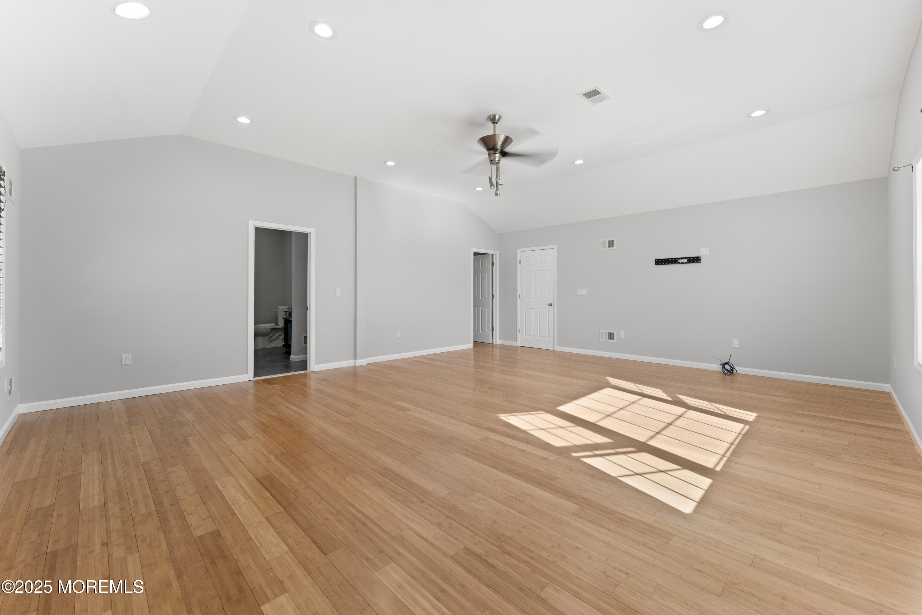 10 Nottingham Drive, Howell, New Jersey image 35