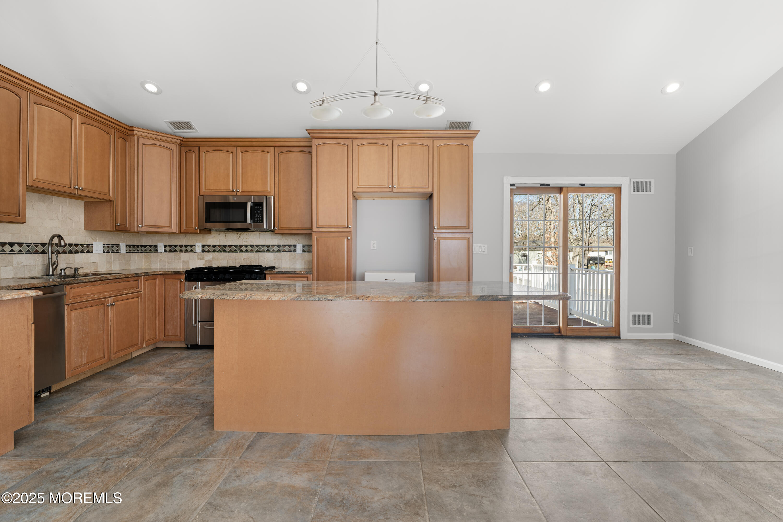 10 Nottingham Drive, Howell, New Jersey image 12