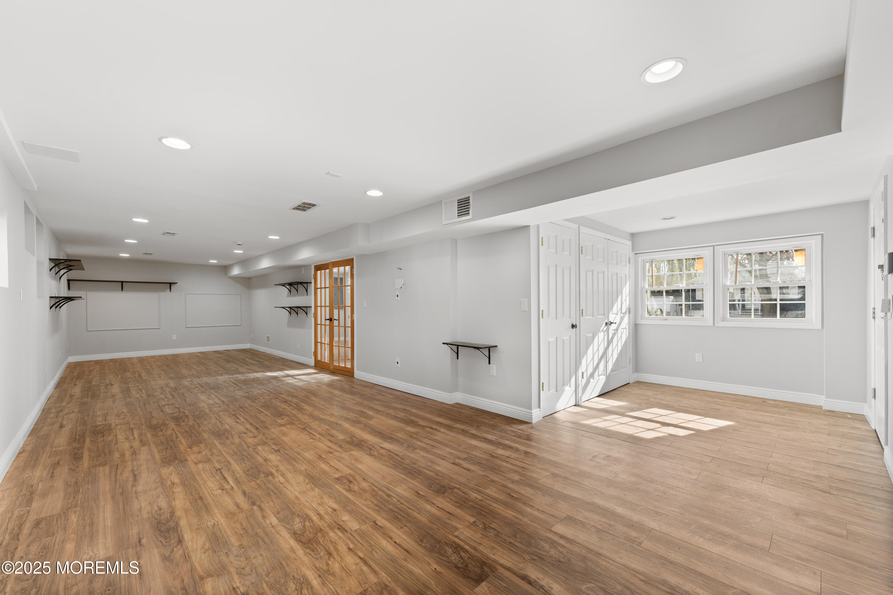 10 Nottingham Drive, Howell, New Jersey image 42