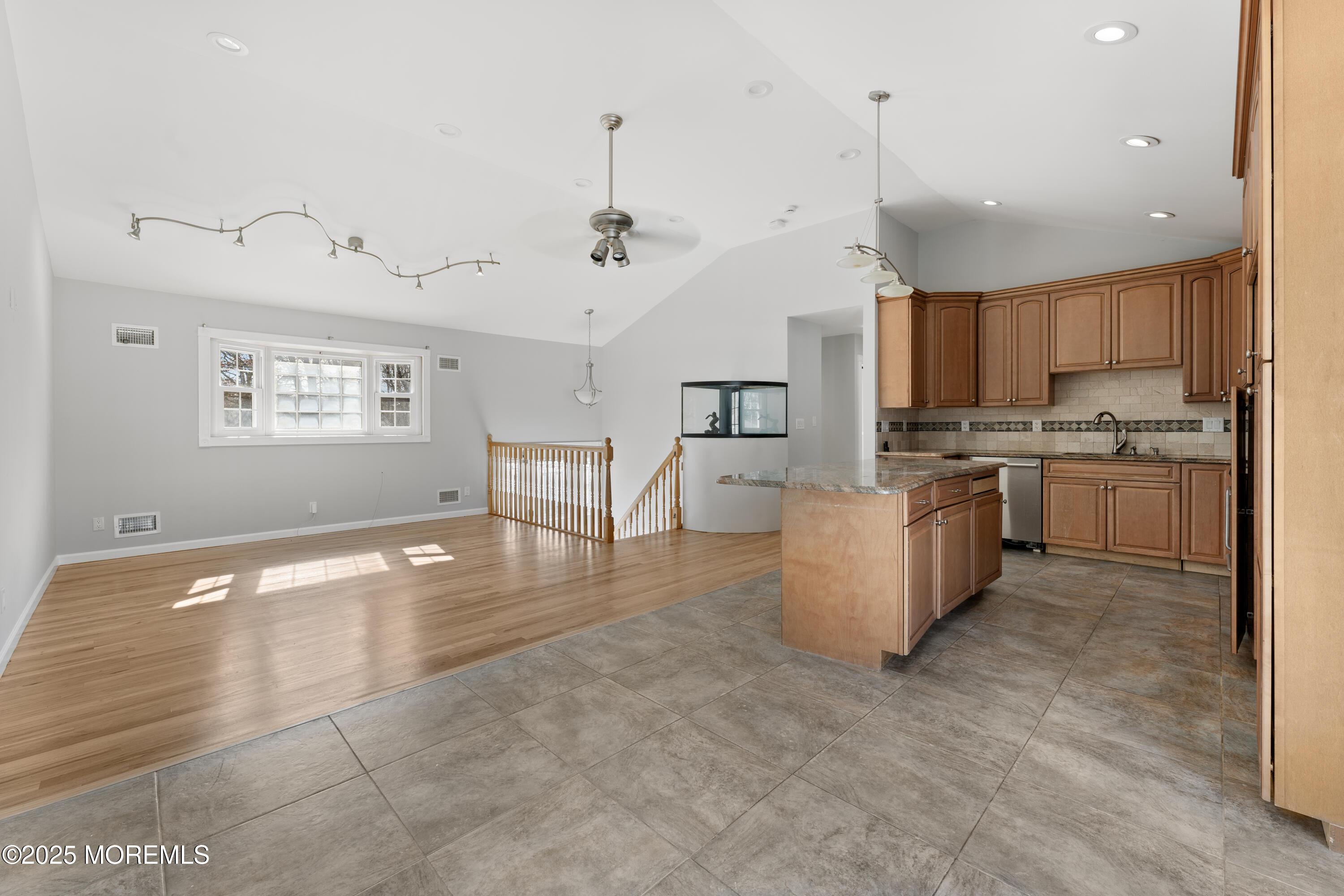 10 Nottingham Drive, Howell, New Jersey image 9
