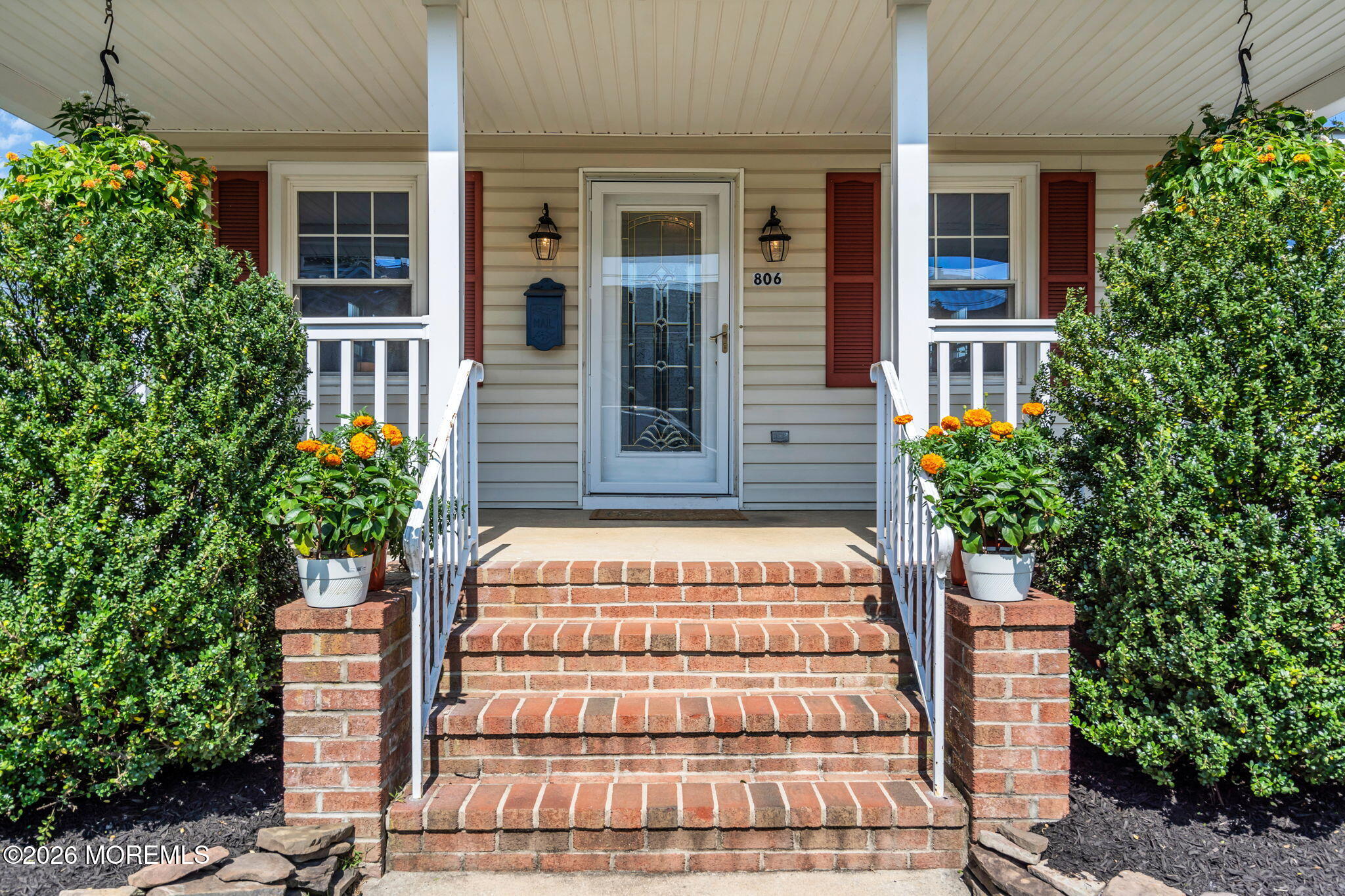 806 Prospect Avenue
