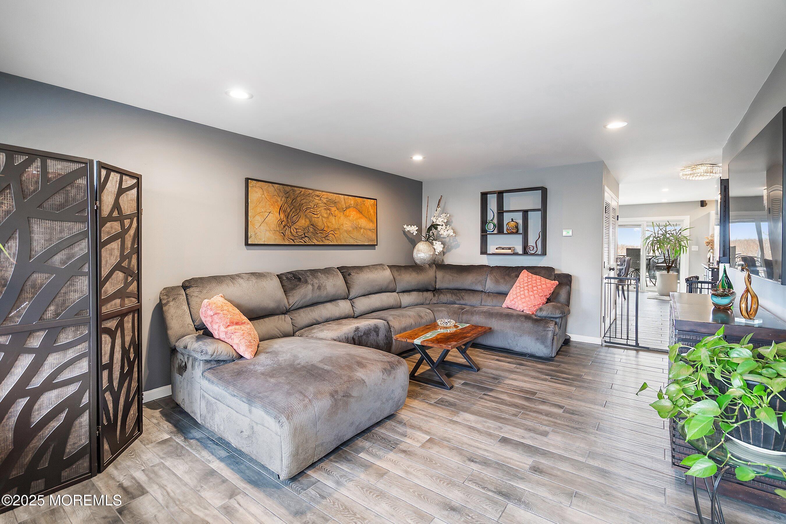 37 Florence Avenue, Leonardo, New Jersey image 11