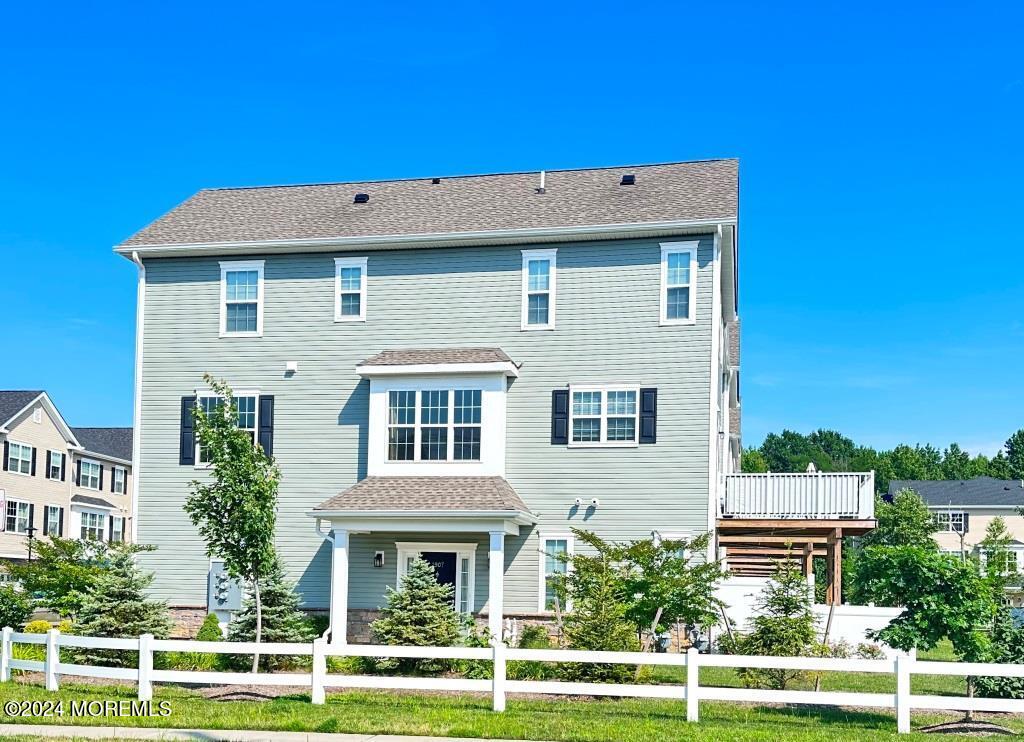 View Middletown, NJ 07748 condo