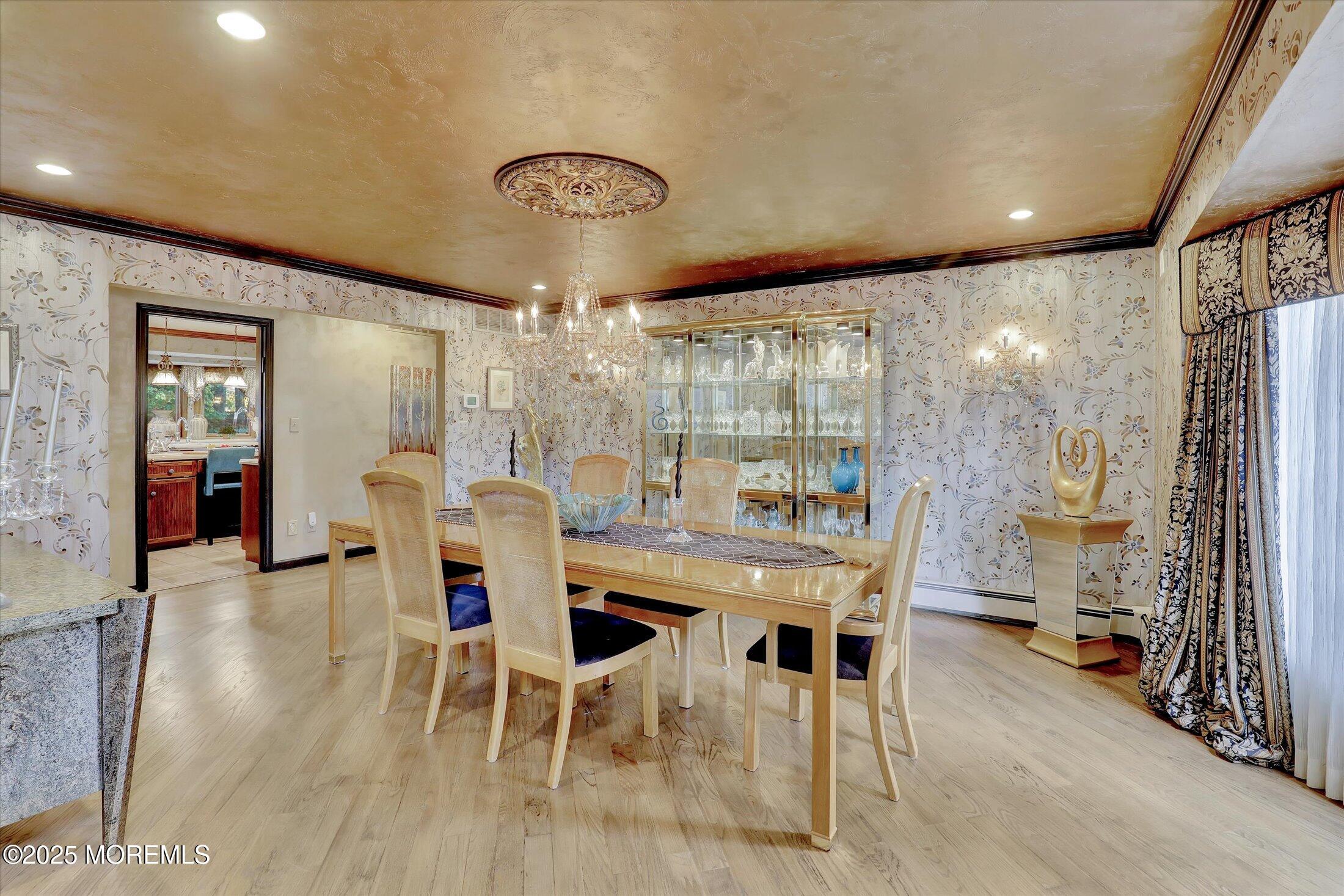 Morganville, New Jersey, 07751, United States, 7 Bedrooms Bedrooms, ,8 BathroomsBathrooms,Residential,Active,2042751