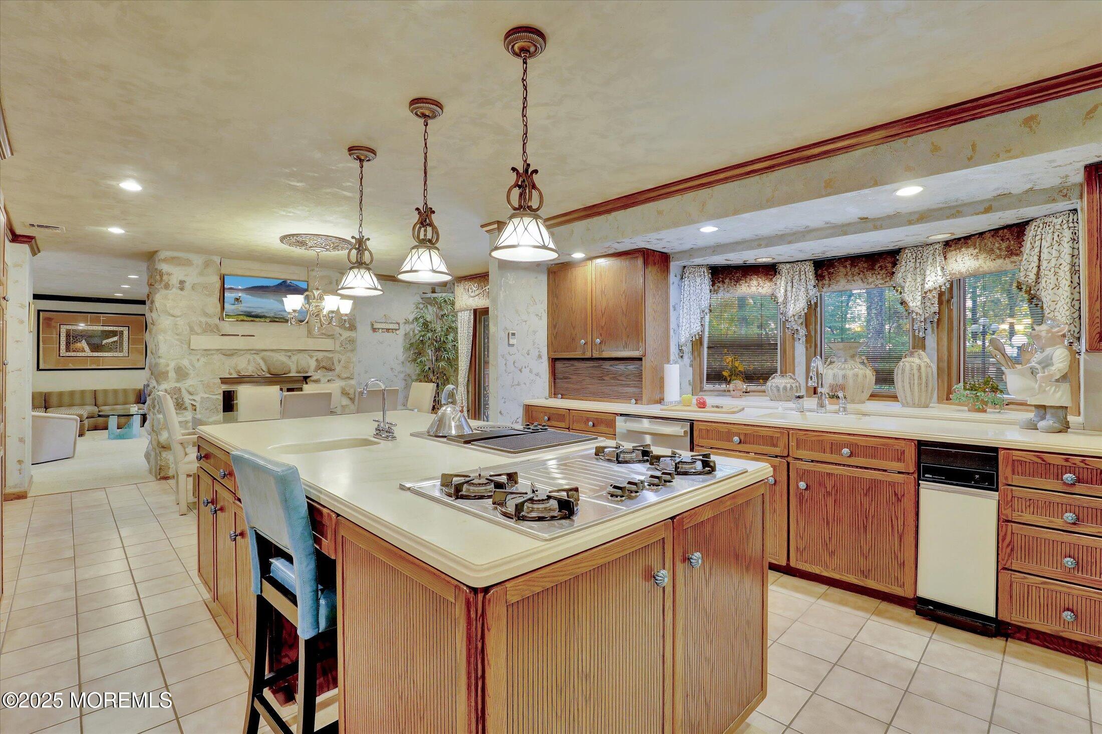 Morganville, New Jersey, 07751, United States, 7 Bedrooms Bedrooms, ,8 BathroomsBathrooms,Residential,Active,2042751