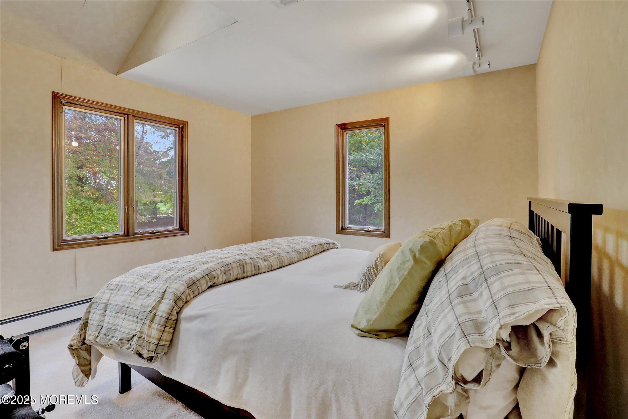 Morganville, New Jersey, 07751, United States, 7 Bedrooms Bedrooms, ,8 BathroomsBathrooms,Residential,Active,2042751