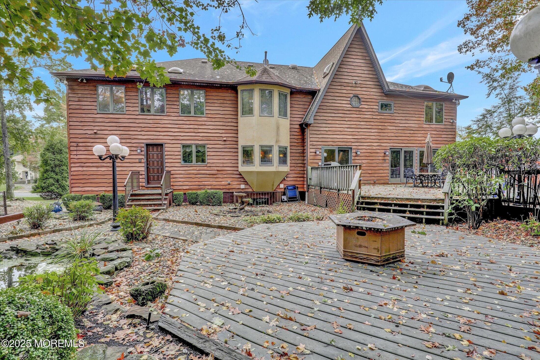 Morganville, New Jersey, 07751, United States, 7 Bedrooms Bedrooms, ,8 BathroomsBathrooms,Residential,Active,2042751
