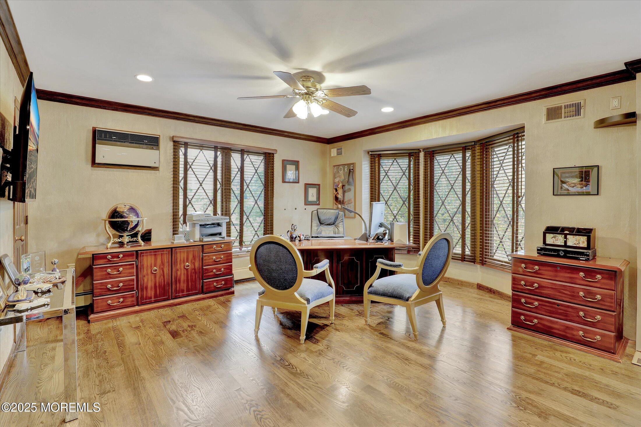 Morganville, New Jersey, 07751, United States, 7 Bedrooms Bedrooms, ,8 BathroomsBathrooms,Residential,Active,2042751