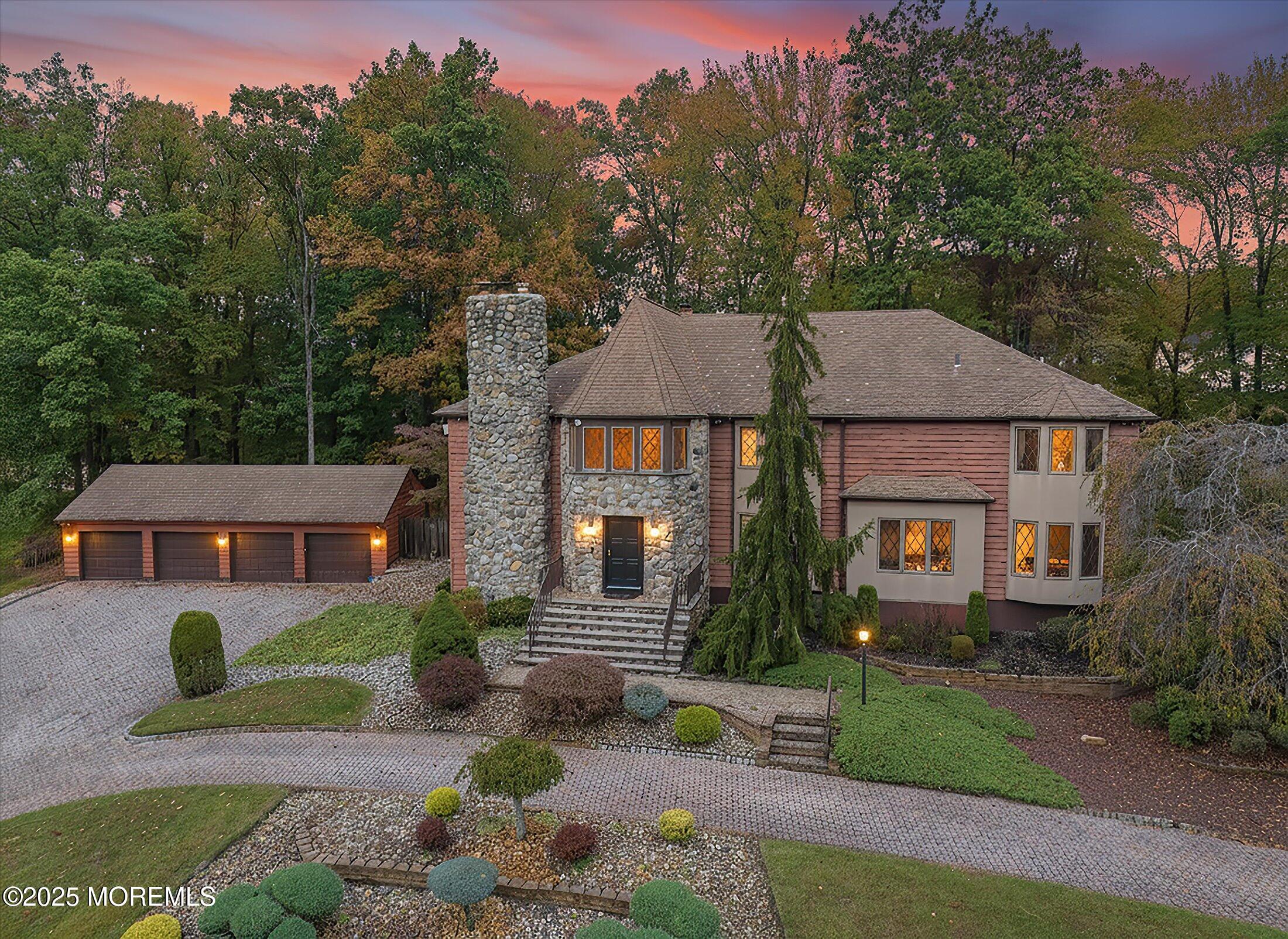 Morganville, New Jersey, 07751, United States, 7 Bedrooms Bedrooms, ,8 BathroomsBathrooms,Residential,Active,2042751