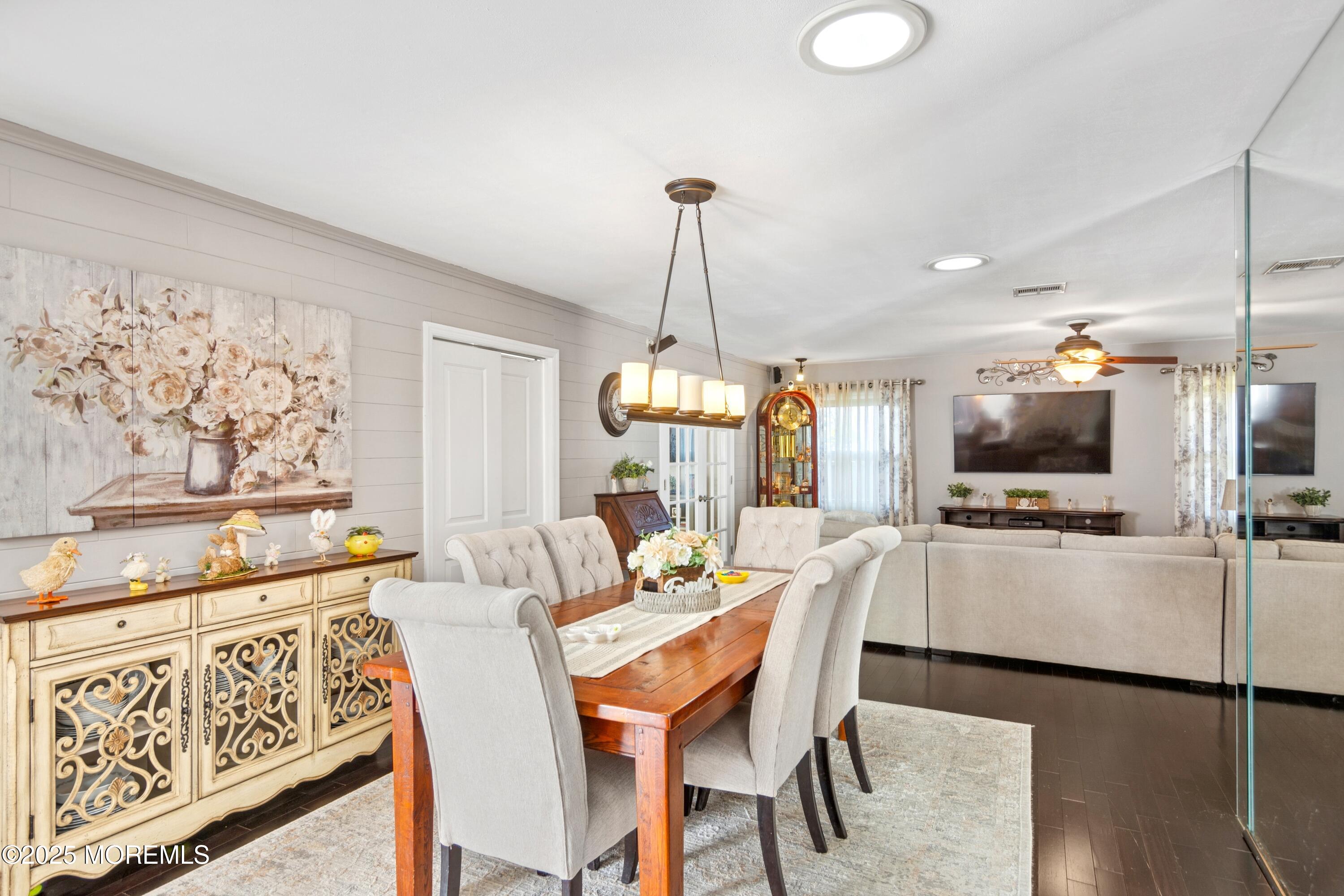 27 Drexel Lane, Aberdeen, New Jersey image 10