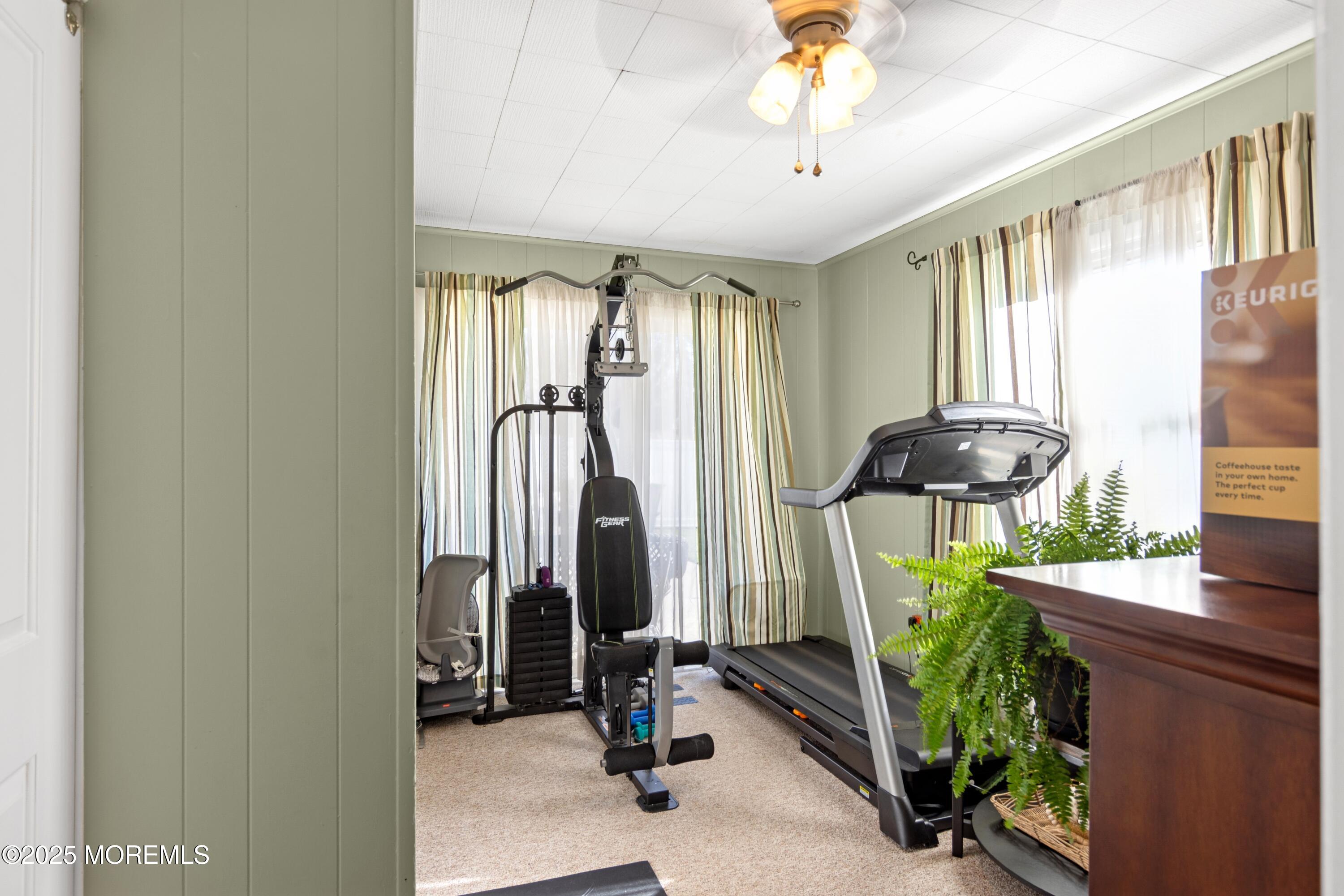 27 Drexel Lane, Aberdeen, New Jersey image 18