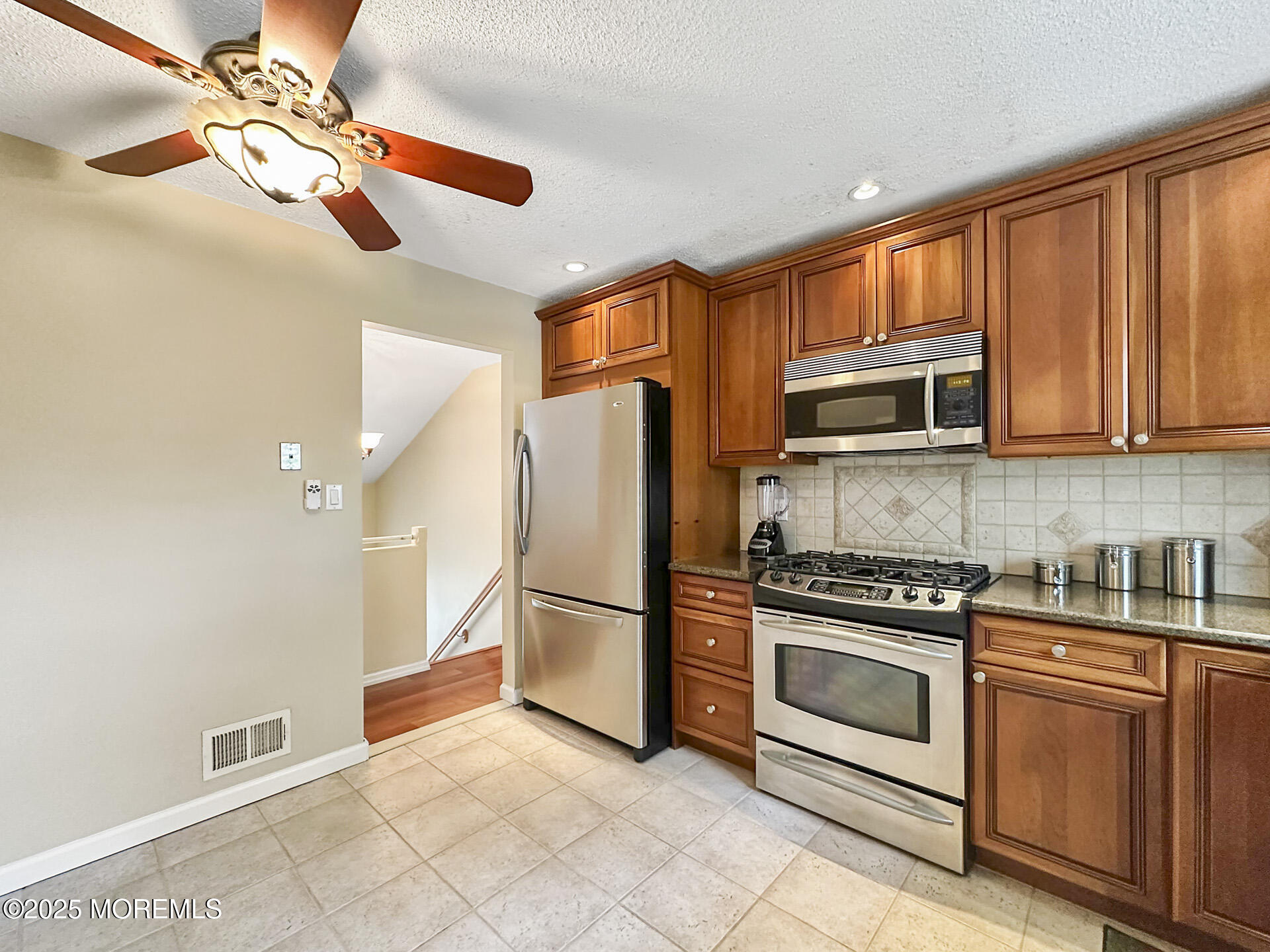 12 Dana Estates Drive, Old Bridge, New Jersey image 17