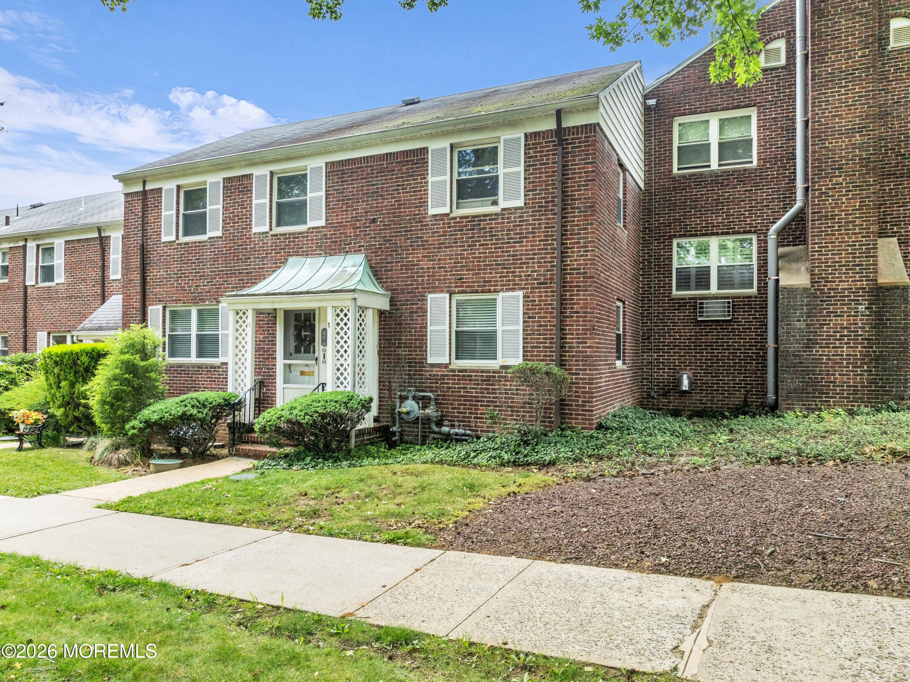 85 Manor Drive