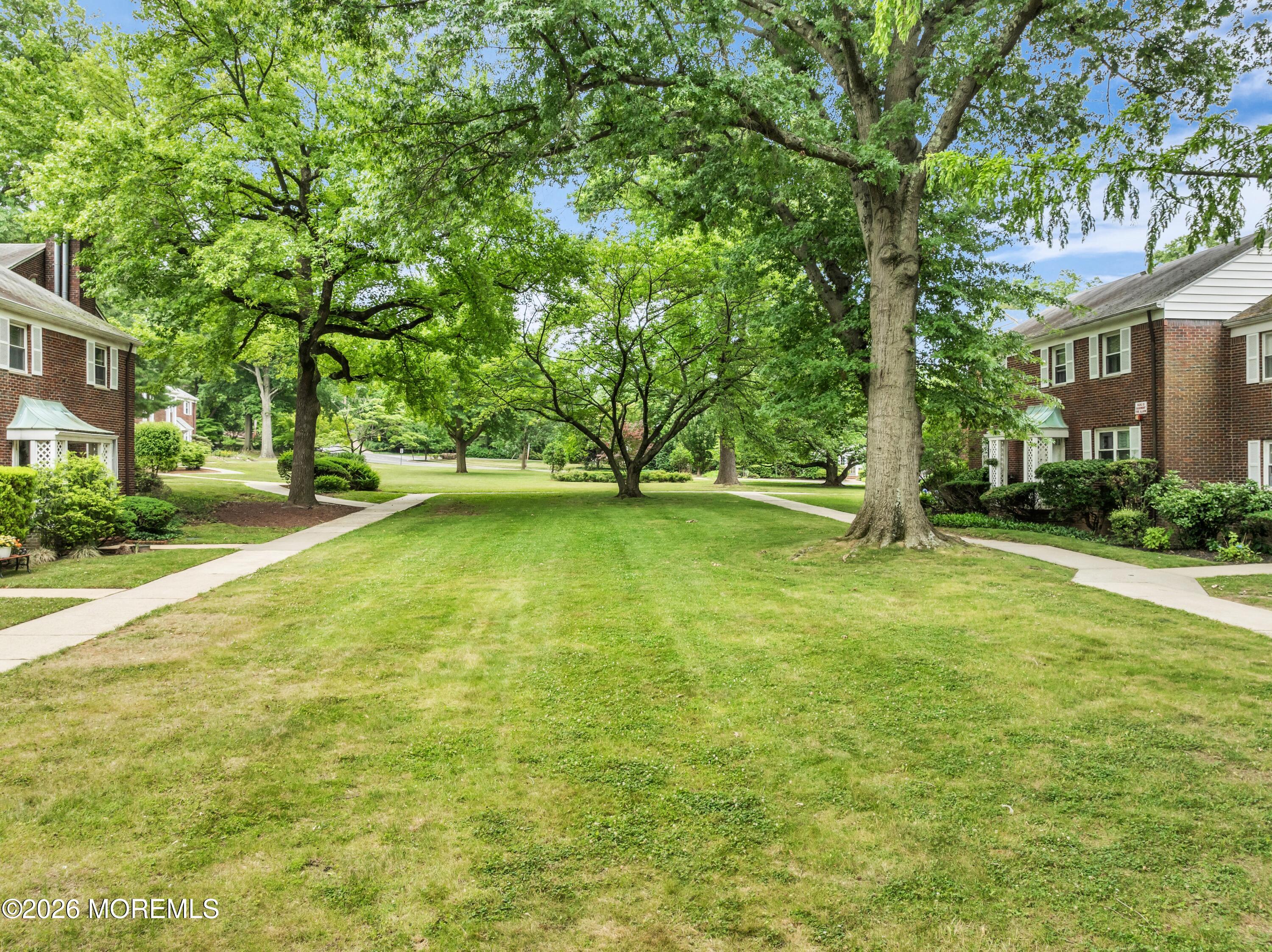 85 Manor Drive