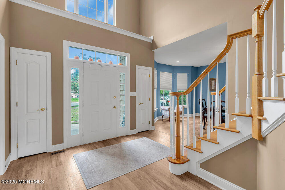 7 Taylors Run, Tinton Falls, New Jersey image 5