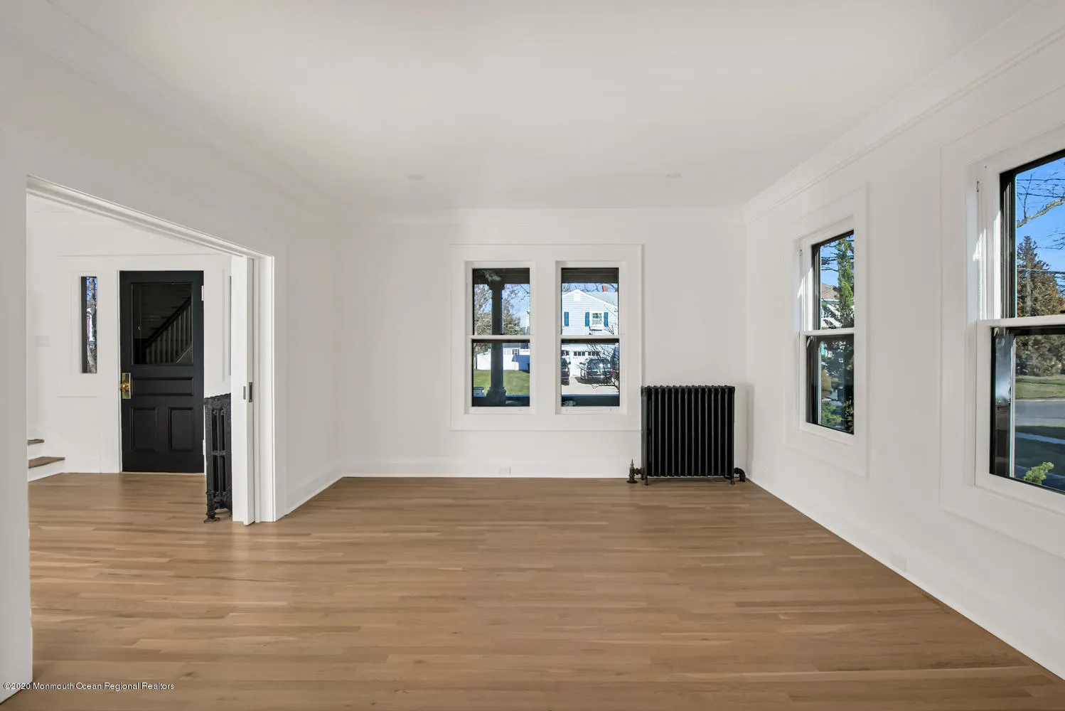 Rumson, New Jersey 07760, United States, 4 Bedrooms Bedrooms, ,3 BathroomsBathrooms,Residential,Active,250670