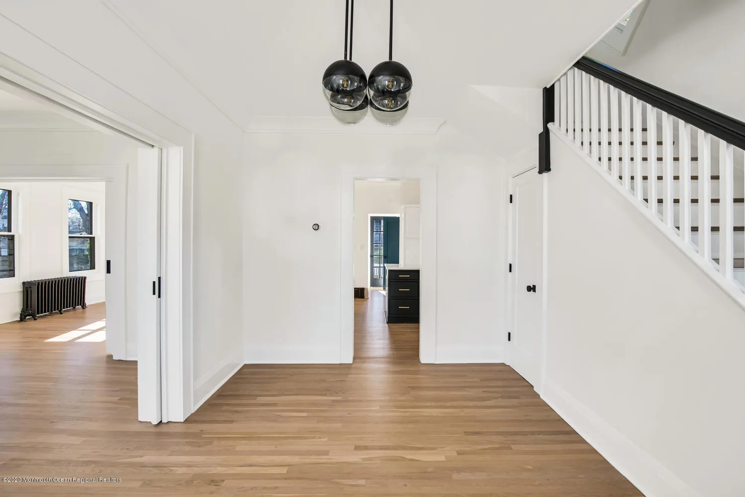 Rumson, New Jersey 07760, United States, 4 Bedrooms Bedrooms, ,3 BathroomsBathrooms,Residential,Active,250670