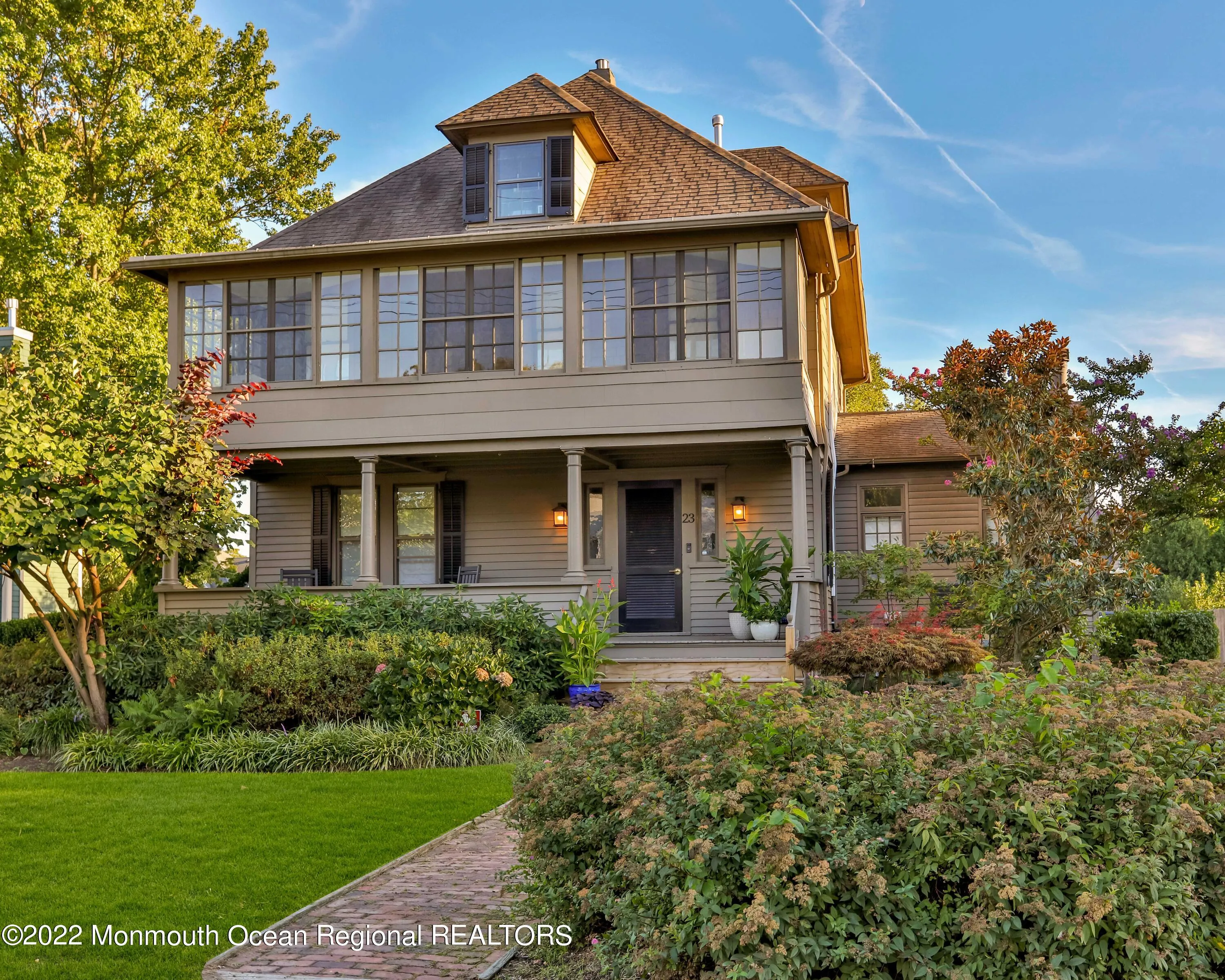 Rumson, New Jersey 07760, United States, 4 Bedrooms Bedrooms, ,3 BathroomsBathrooms,Residential,Active,250670