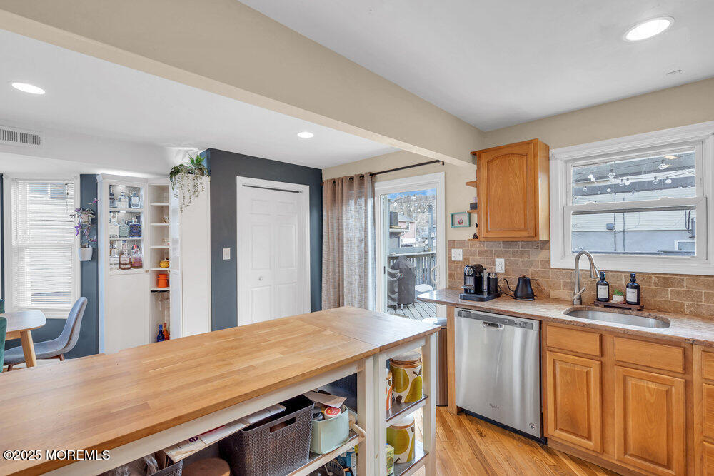 233 Bay Avenue, Highlands, New Jersey image 24
