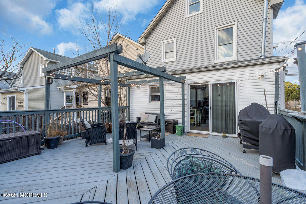 233 Bay Avenue, Highlands, New Jersey image 45