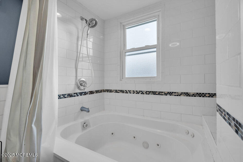 233 Bay Avenue, Highlands, New Jersey image 31